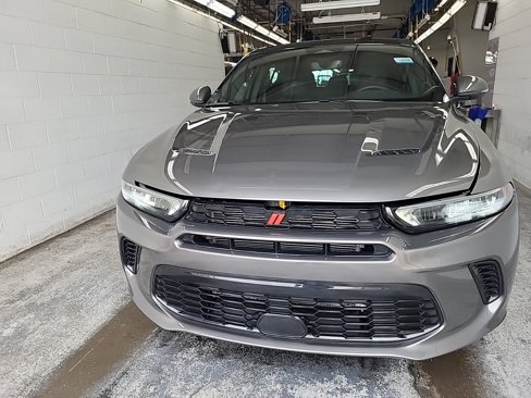 Used 2024 Dodge Hornet GT Plus image 3
