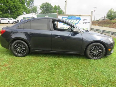 Used 2014 Chevrolet Cruze LS image 8