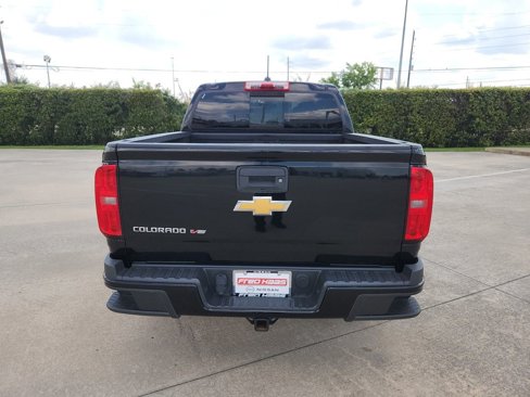 Used 2017 Chevrolet Colorado Z71 image 6