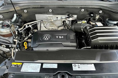Used 2021 Volkswagen Atlas SE image 32