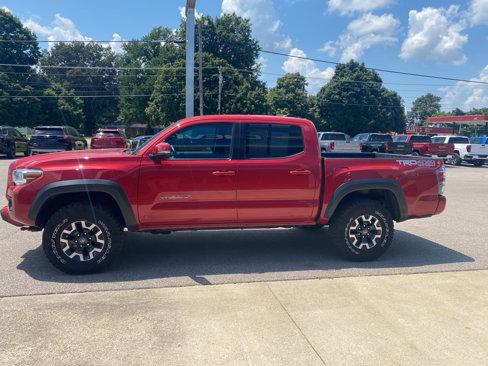 Used 2018 Toyota Tacoma TRD Off-Road image 5