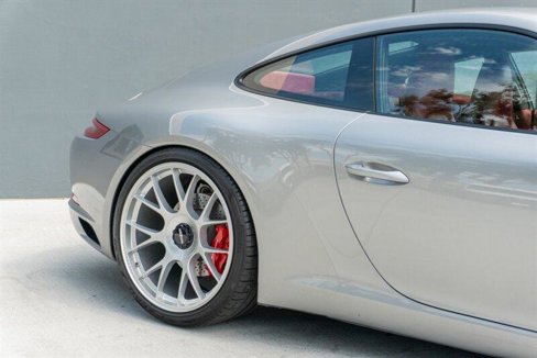 Used 2017 Porsche 911 Carrera image 25
