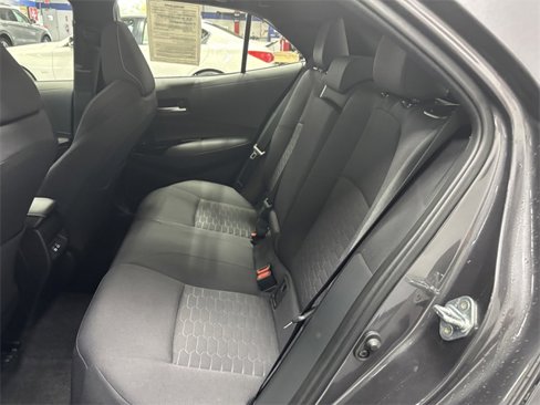 Used 2024 Toyota Corolla SE image 17