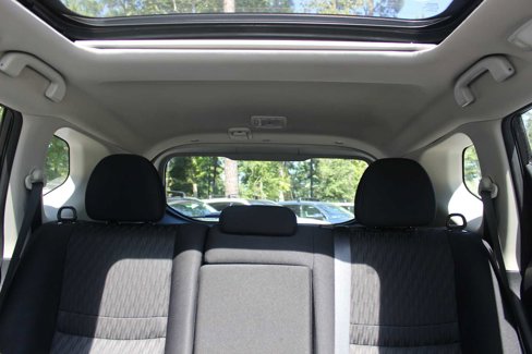 Used 2019 Nissan Rogue SV w/ Premium Package image 40