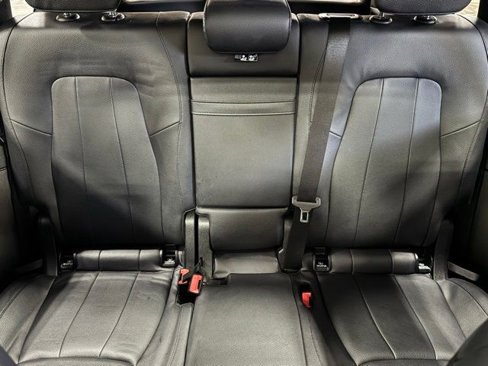 Used 2020 Mercedes-Benz GLB 250 4MATIC image 22