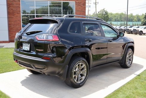 Used 2020 Jeep Cherokee Trailhawk w/ Cold Weather Group image 35