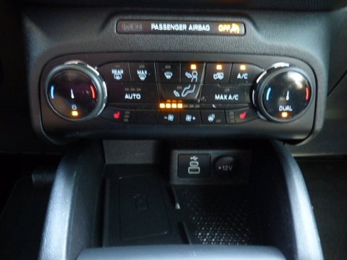 Used 2023 Ford Bronco Sport Outer Banks w/ Tech Package image 14