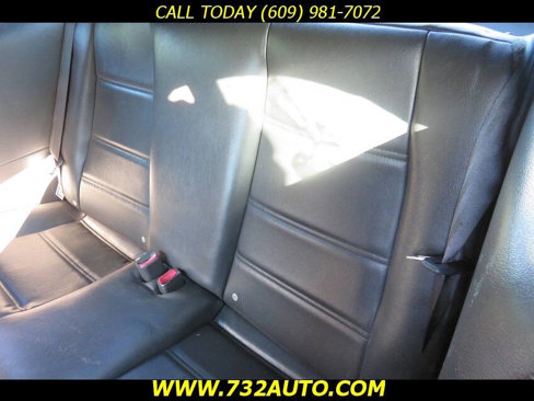 Used 2003 Ford Mustang Premium image 9