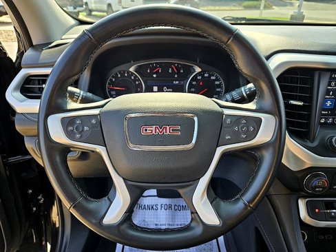 Used 2023 GMC Acadia SLT image 25