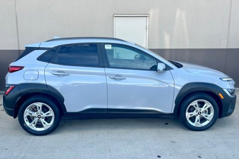 Certified 2022 Hyundai Kona SEL w/ Cargo Package image 5