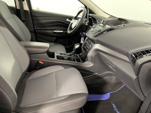 Used 2018 Ford Escape SE image 16