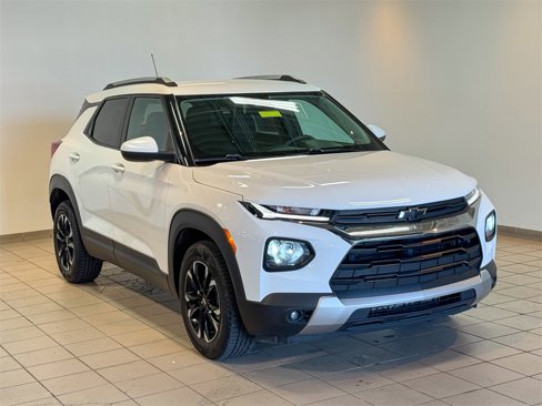 Used 2022 Chevrolet TrailBlazer LT image 3