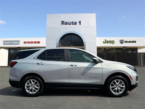 Used 2022 Chevrolet Equinox LT image 7
