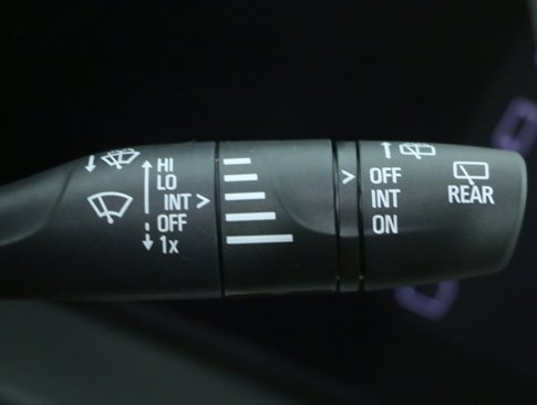 Used 2024 Buick Encore GX Sport Touring image 14