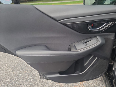 Used 2023 Subaru Outback Premium image 29