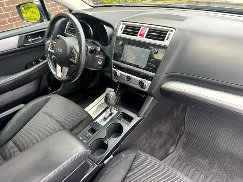 Used 2015 Subaru Outback 2.5i Premium image 4