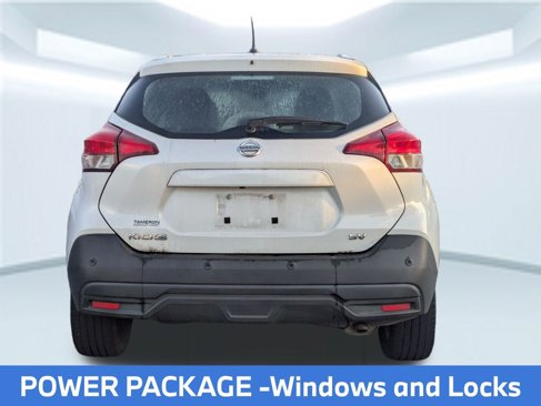 Used 2020 Nissan Kicks SV image 6