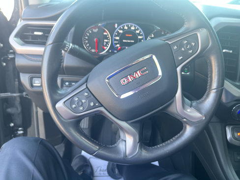 Used 2021 GMC Acadia AT4 w/ Technology Package image 14
