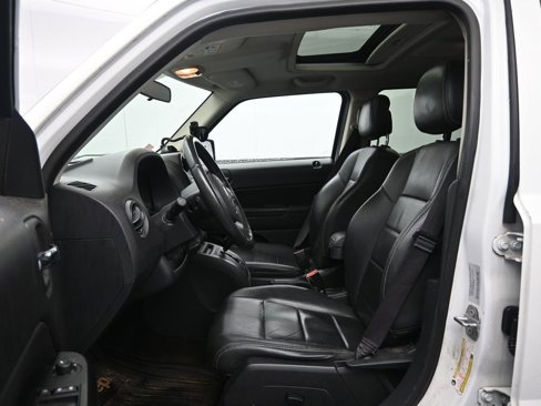 Used 2015 Jeep Patriot High Altitude image 18