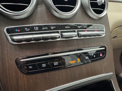 Certified 2022 Mercedes-Benz GLC 300 image 37