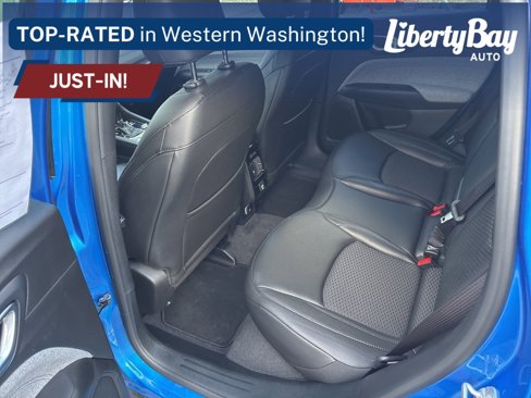 Used 2025 Jeep Compass Latitude image 6