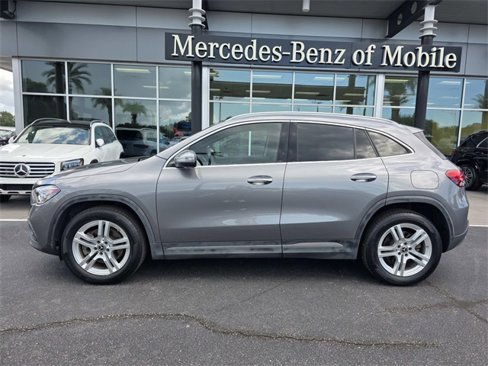 Certified 2021 Mercedes-Benz GLA 250 4MATIC w/ Premium Package image 1