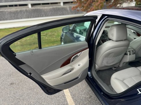 Used 2010 Buick LaCrosse CXL w/ Entertainment Package image 13