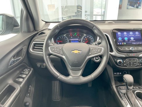 Used 2022 Chevrolet Equinox Premier image 18