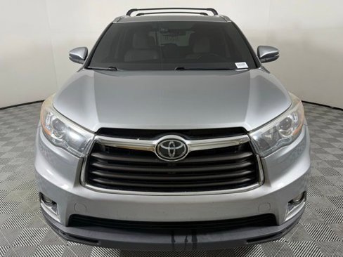 Used 2016 Toyota Highlander Limited image 11