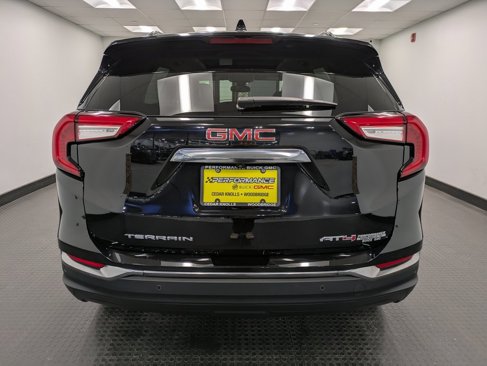 Used 2022 GMC Terrain AT4 w/ Infotainment Package II image 5