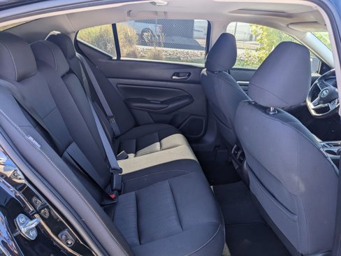Used 2019 Nissan Altima 2.5 SV image 19