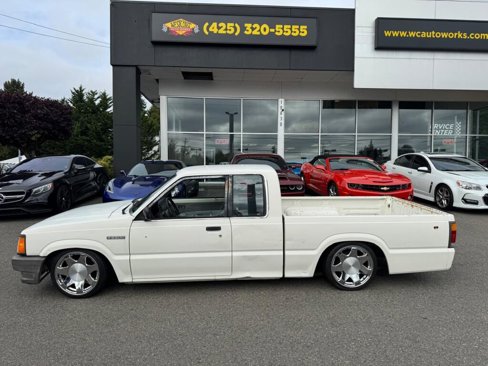 Used 1989 MAZDA B-Series Pickup 2WD Cab Plus B2200 image 3