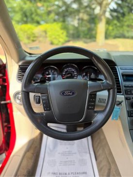 Used 2012 Ford Taurus SEL image 16