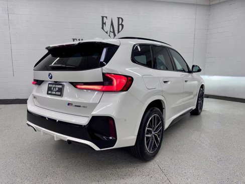 Used 2025 BMW X1 xDrive28i image 4