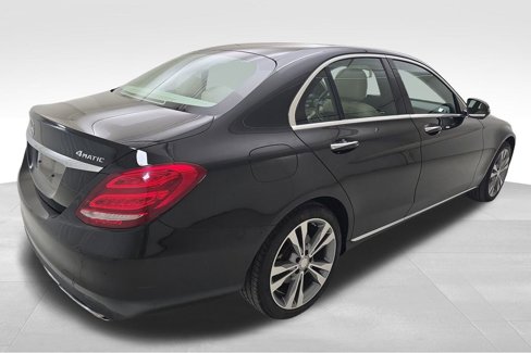 Used 2015 Mercedes-Benz C 300 4MATIC Sedan image 9