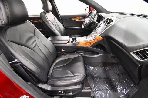 Used 2016 Lincoln MKX Select image 19