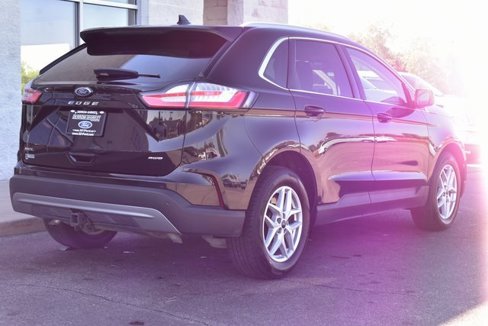 Used 2022 Ford Edge SEL w/ Convenience Package image 11
