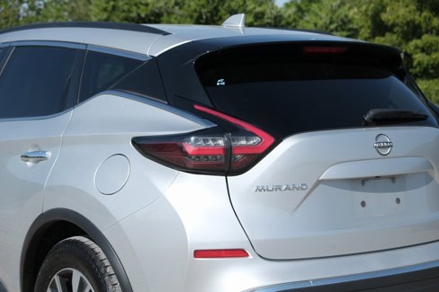 Used 2023 Nissan Murano SV image 33