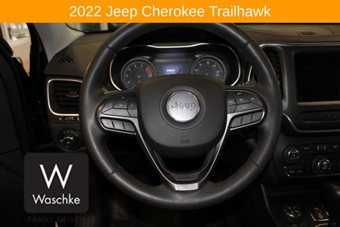 Used 2022 Jeep Cherokee Trailhawk image 26