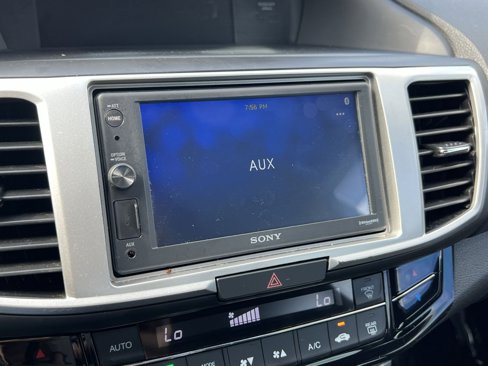 Used 2016 Honda Accord LX image 21