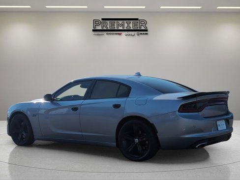 Used 2018 Dodge Charger R/T image 7