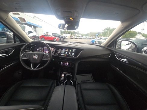 Used 2022 Buick Envision Essence w/ Technology Package I image 13