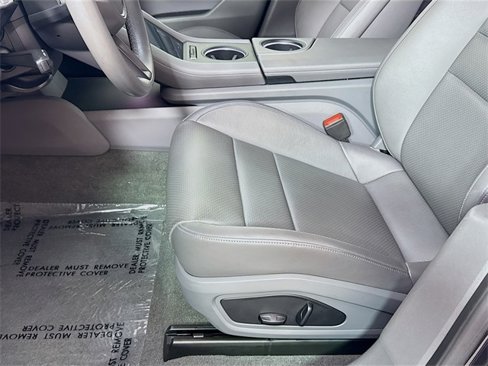Certified 2021 Porsche Taycan 4S image 15