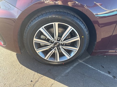 Used 2020 Kia Optima Premium image 32