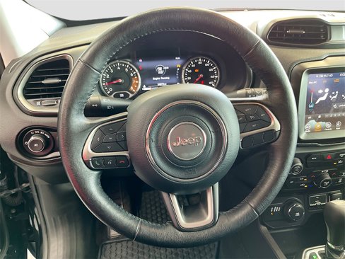 Used 2022 Jeep Renegade Latitude w/ Convenience Group image 11