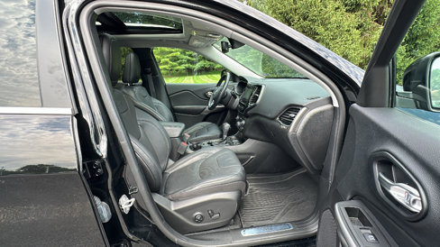 Used 2021 Jeep Cherokee Limited w/ Elite Package image 25