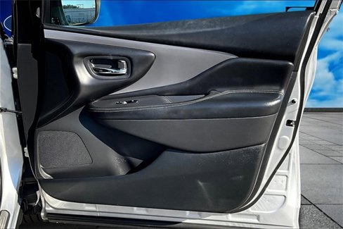 Used 2020 Nissan Murano S w/ Technology Package image 24