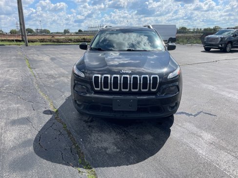 Used 2015 Jeep Cherokee Latitude w/ Cold Weather Group image 3