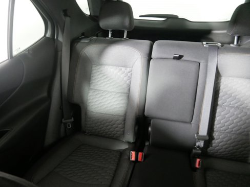Used 2021 Chevrolet Equinox LT image 12