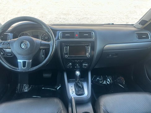 Used 2014 Volkswagen Jetta TDI image 20